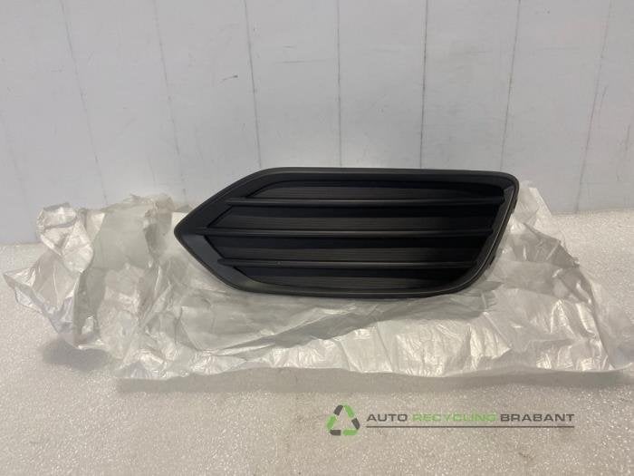 Plaque de protection feu antibrouillard droit d'un Honda HR-, Honda, -, 3 mois de garantie, Utilisé