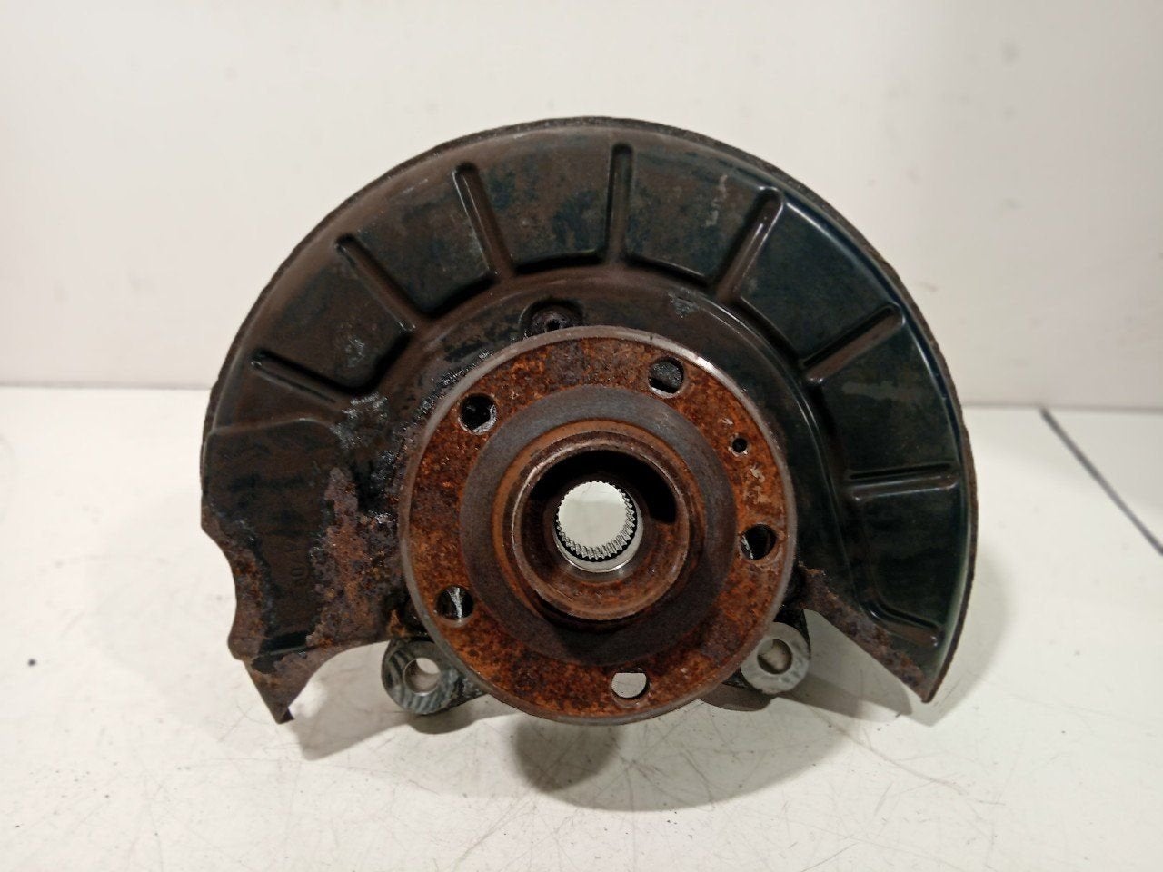Wielnaaf rechts voor Volkswagen Sharan, Onderdelen@venauto.nl, Van der Ven Autorecycling B.V., Ettenseweg 76, 4706 PB Roosendaal, The Netherlands