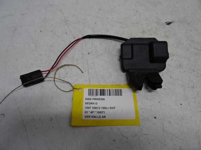 SERRURE COFFRE Nissan Primera (P12) (01-2002/10-2008), Utilisé, Nissan, Haillon arrière