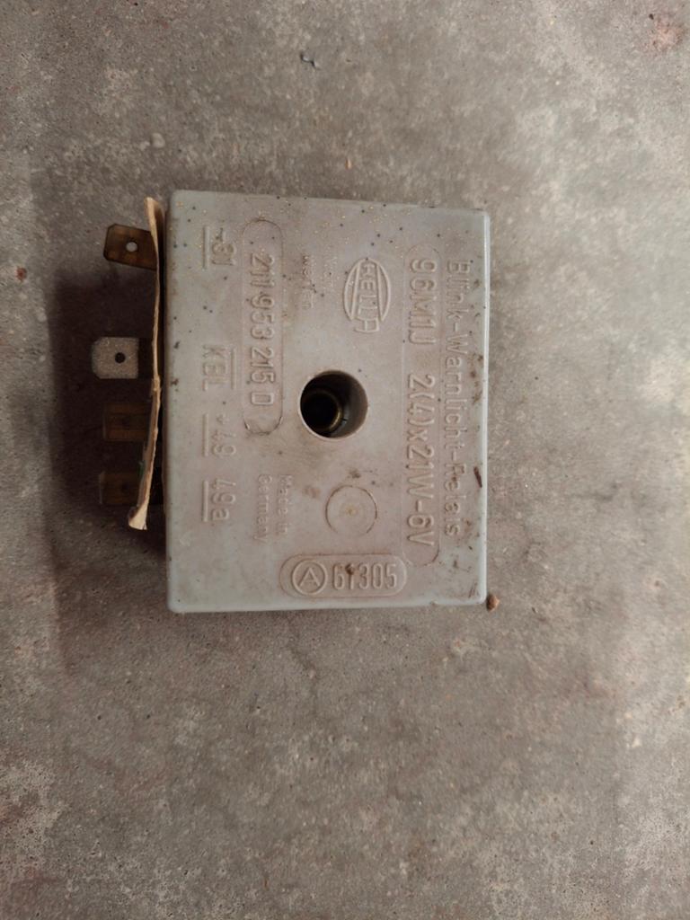 Knipperlicht relais 6v voor oldtimer, Ophalen