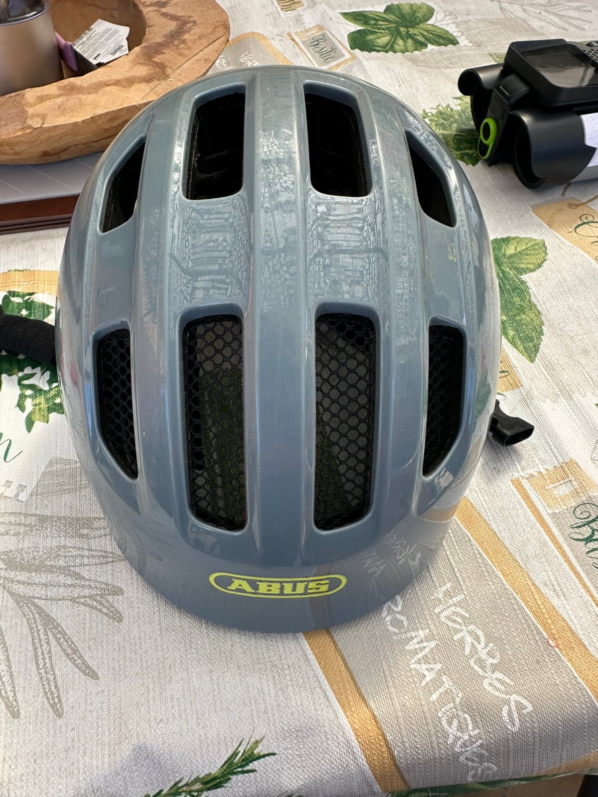 Abus kinderhelm, Ophalen, Gebruikt