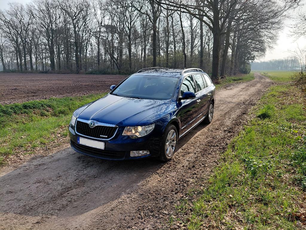Škoda Superb Break 1.6 TDI (2011), Autos, Euro 5, Achat, Boîte manuelle, 5 portes