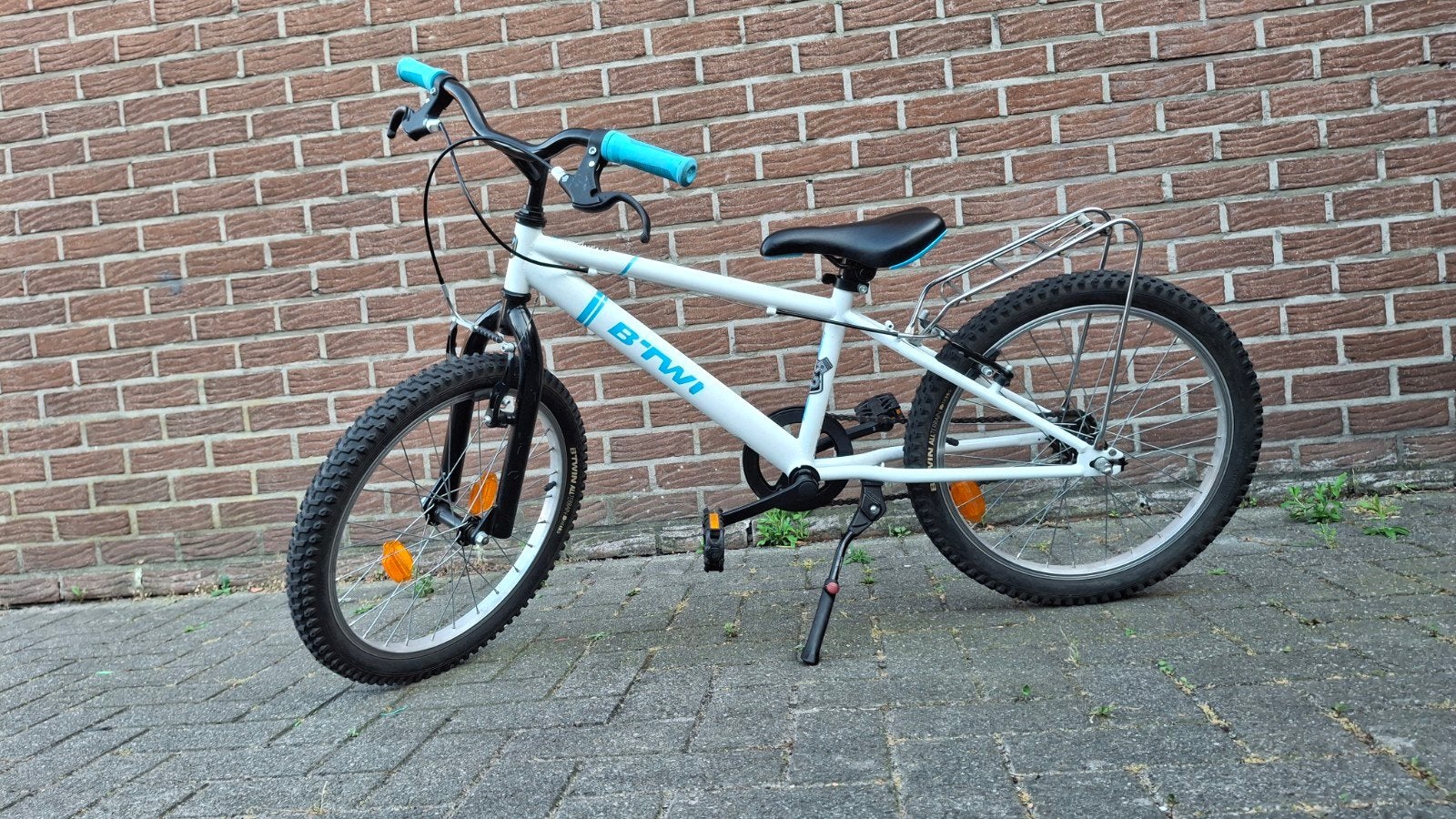 Jongensfiets 20 inch van b- twin, Fietsen en Brommers, Ophalen, 16 tot 20 inch, Velgrem, V-brakes