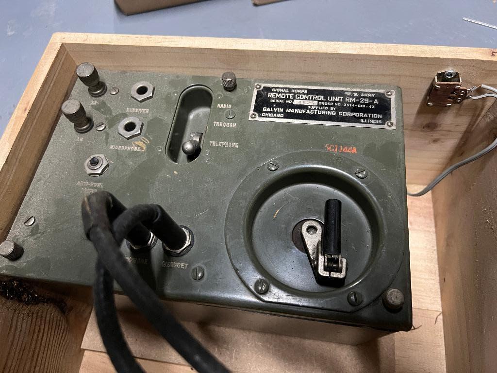 WW2 2 US Army Remote Control Unit RM-29A & Wire role DR-8-A, Verzamelen, Militaria | Tweede Wereldoorlog, Ophalen, Landmacht, Overige typen