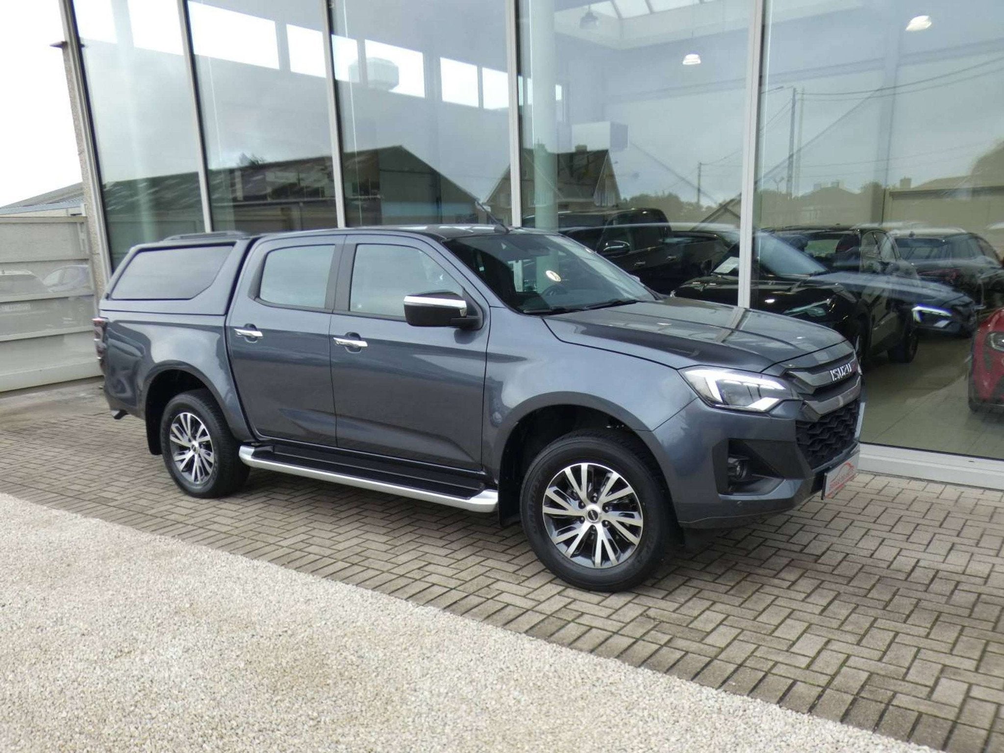 Isuzu D-max *€35529+btw* AUTOMAAT 4WD LSX +Hardtop +LEDER, Autos, Cuir, Argent ou Gris, Achat, Entreprise