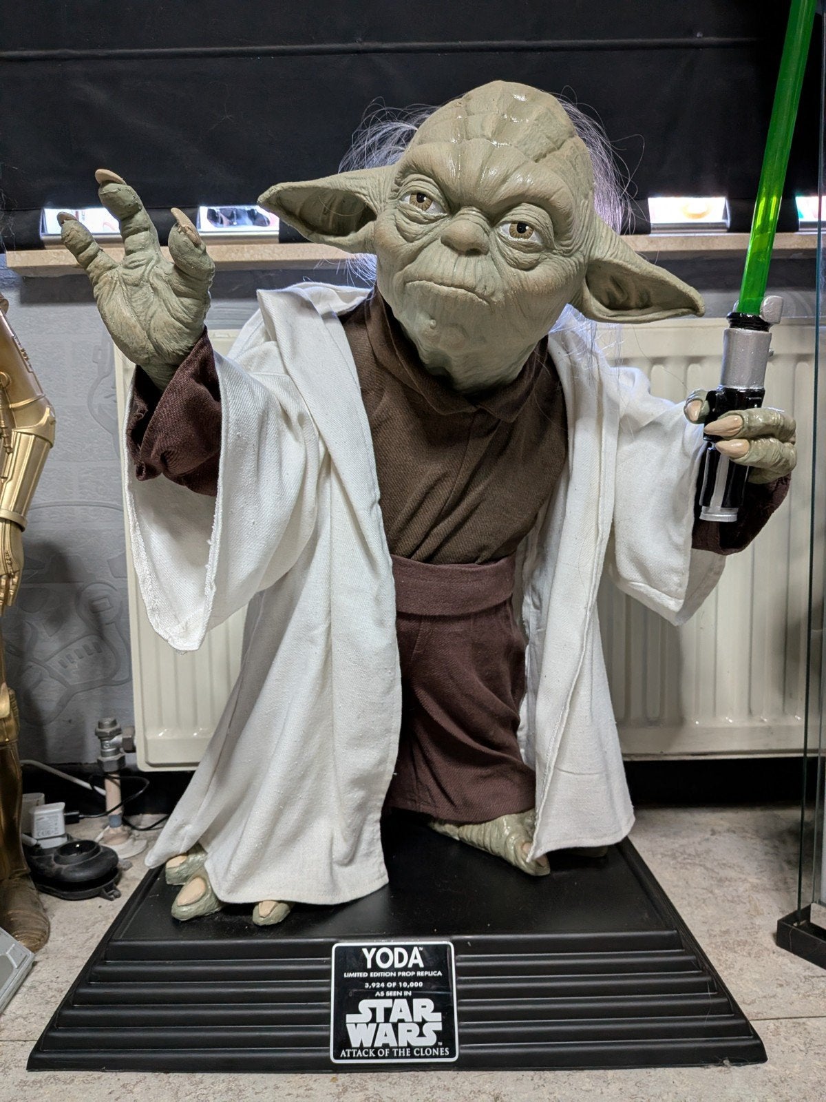 Yoda Life-size Rubies., Ophalen, Zo goed als nieuw, Beeldje of Buste