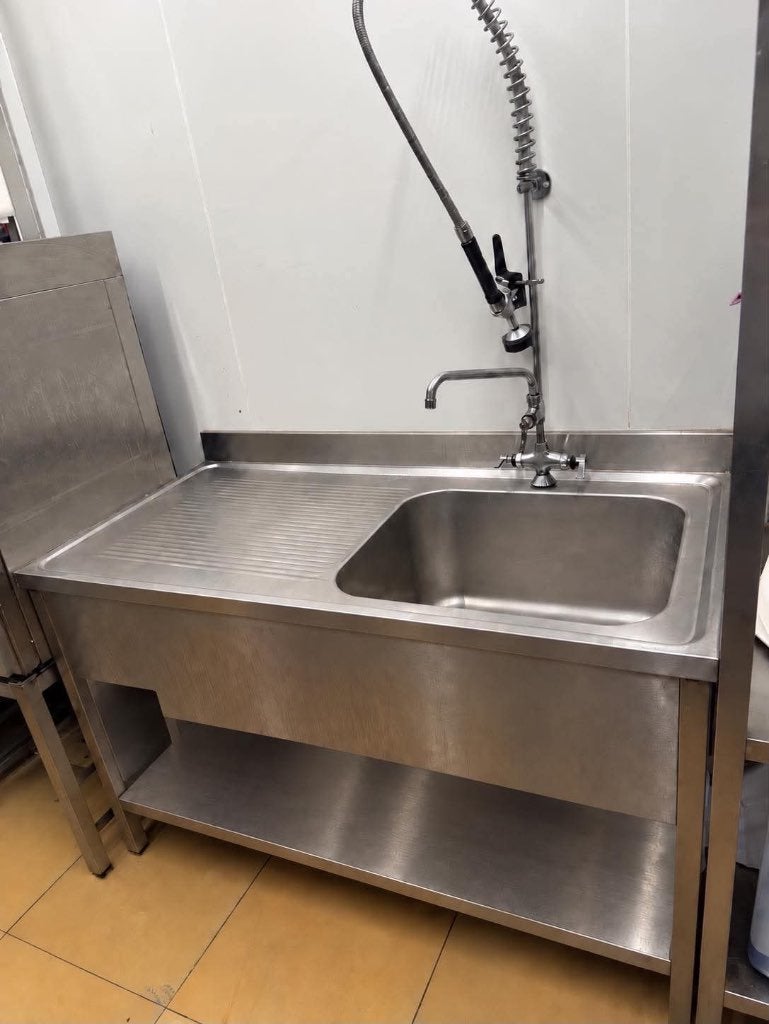 Inox wastafel met ingebouwde wasbak en preflush, Ophalen, Gebruikt, Overige typen