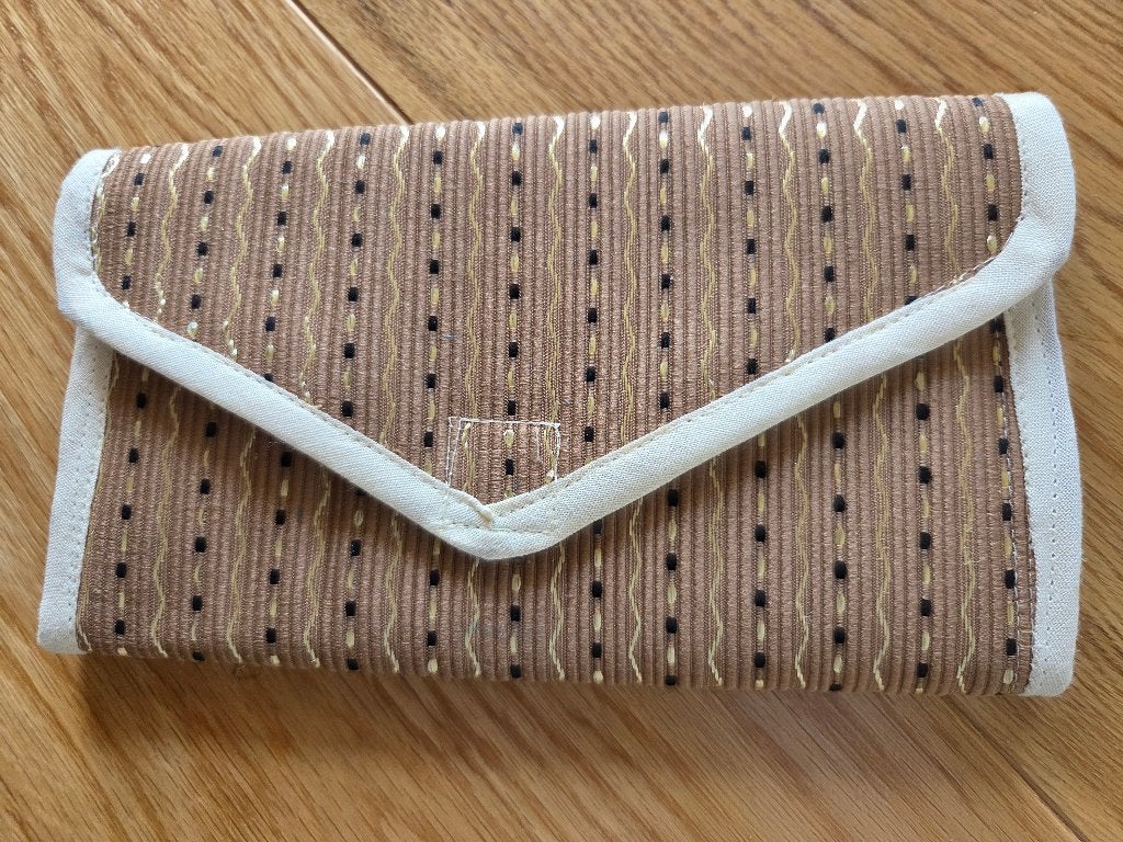 sac à main festif/portefeuille - fait main - neuf, Bijoux, Sacs & Beauté, Sacs | Sacs Femme, Enlèvement ou Envoi, Neuf, Beige