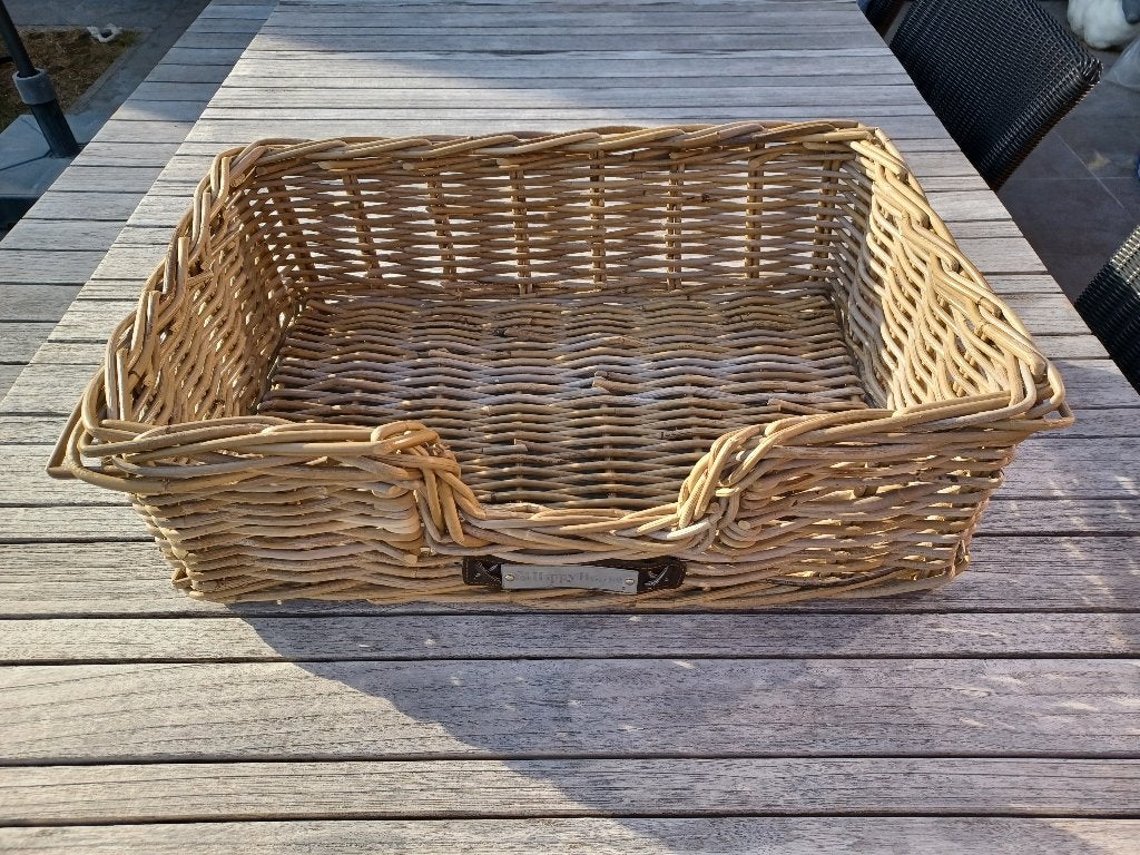 Hondenmand rotan 60 cm X 40 cm, Dieren en Toebehoren, Hondenmanden, Ophalen, Zo goed als nieuw, Riet