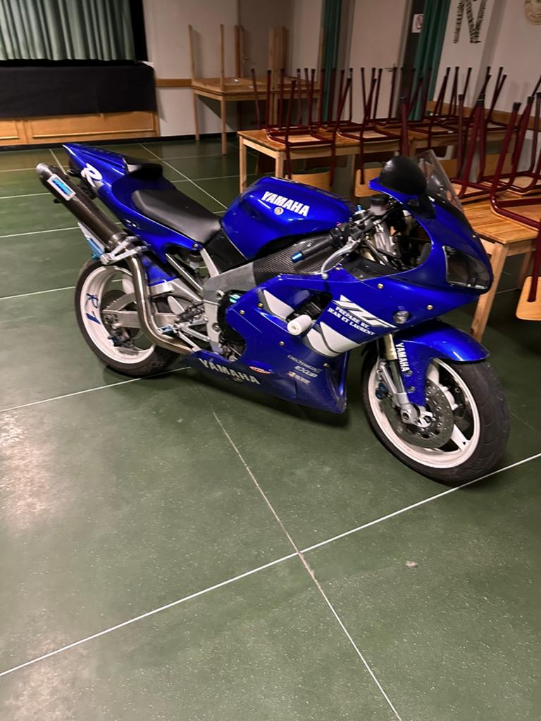 Yamaha R1, Motoren, Motoren | Yamaha, Particulier