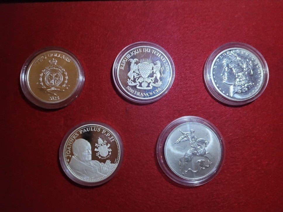 lotje van 5 zilveren 1oz  munten, Ophalen of Verzenden