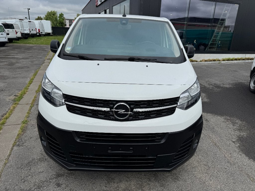 Opel Vivaro L2 automaat 2.0 1st eig ohboek trekhaak camera, Auto's, Stof, 1814 kg, 4 cilinders, Wit