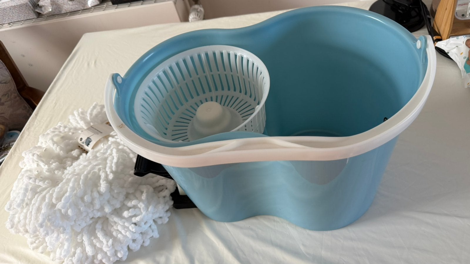 Gloednieuwe dweilemmer met centrifuge + 2 nieuwe dweilkoppen, Maison & Meubles, Enlèvement