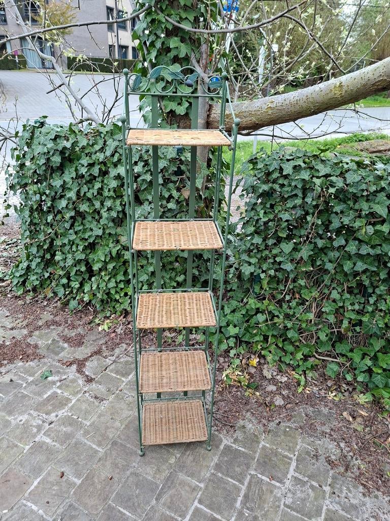 Vintage opblakbaar rekje, Enlèvement
