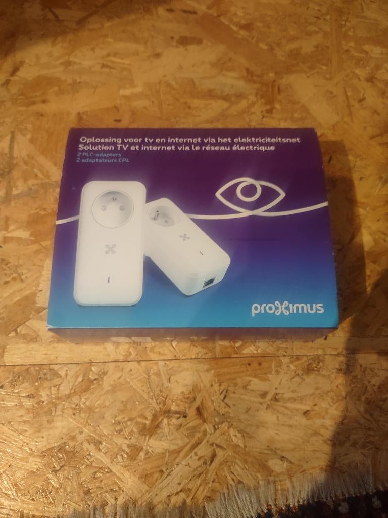 Proximus INT6400 Duo-PLC-adapters (geïntegreerd stopcontact), Computers en Software, Powerlines, Nieuw, Ophalen of Verzenden