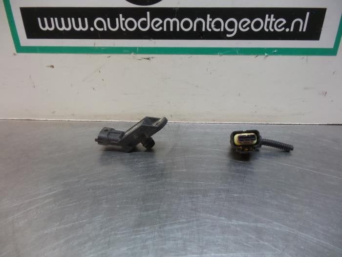 Map Sensor (inlaatspruitstuk) van een Opel Combo (Combo 02-), Gebruikt, -, -, Opel