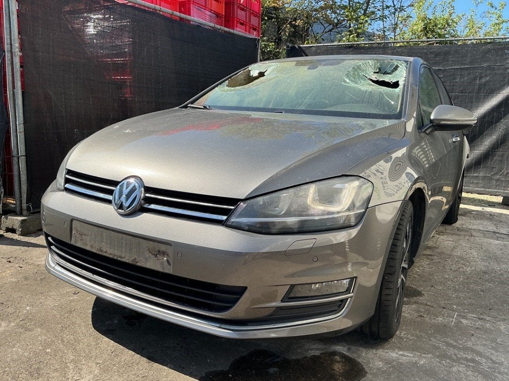 ETRIER DE FREIN AVANT GAUCHE Golf VII (AUA) (|8V0615123|), Utilisé, Volkswagen