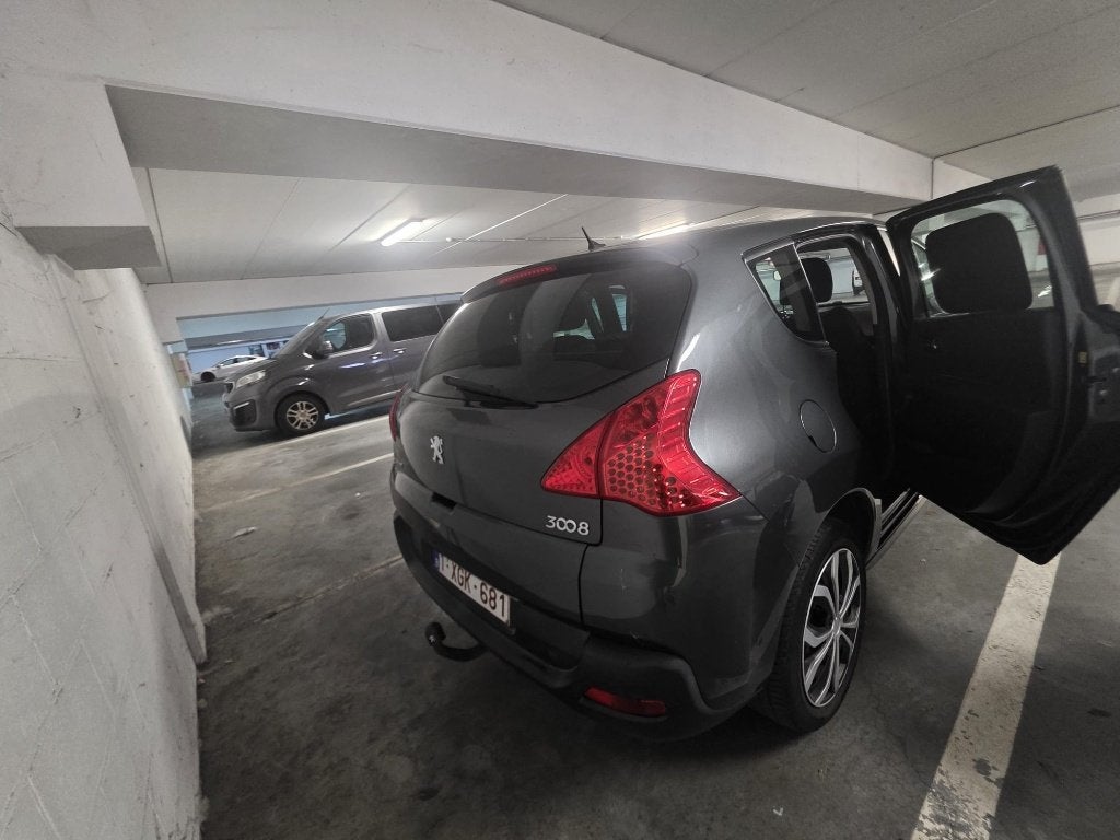 Peugeot 3008 2010, Auto's, Voorwielaandrijving, Euro 5, Stof, Zwart