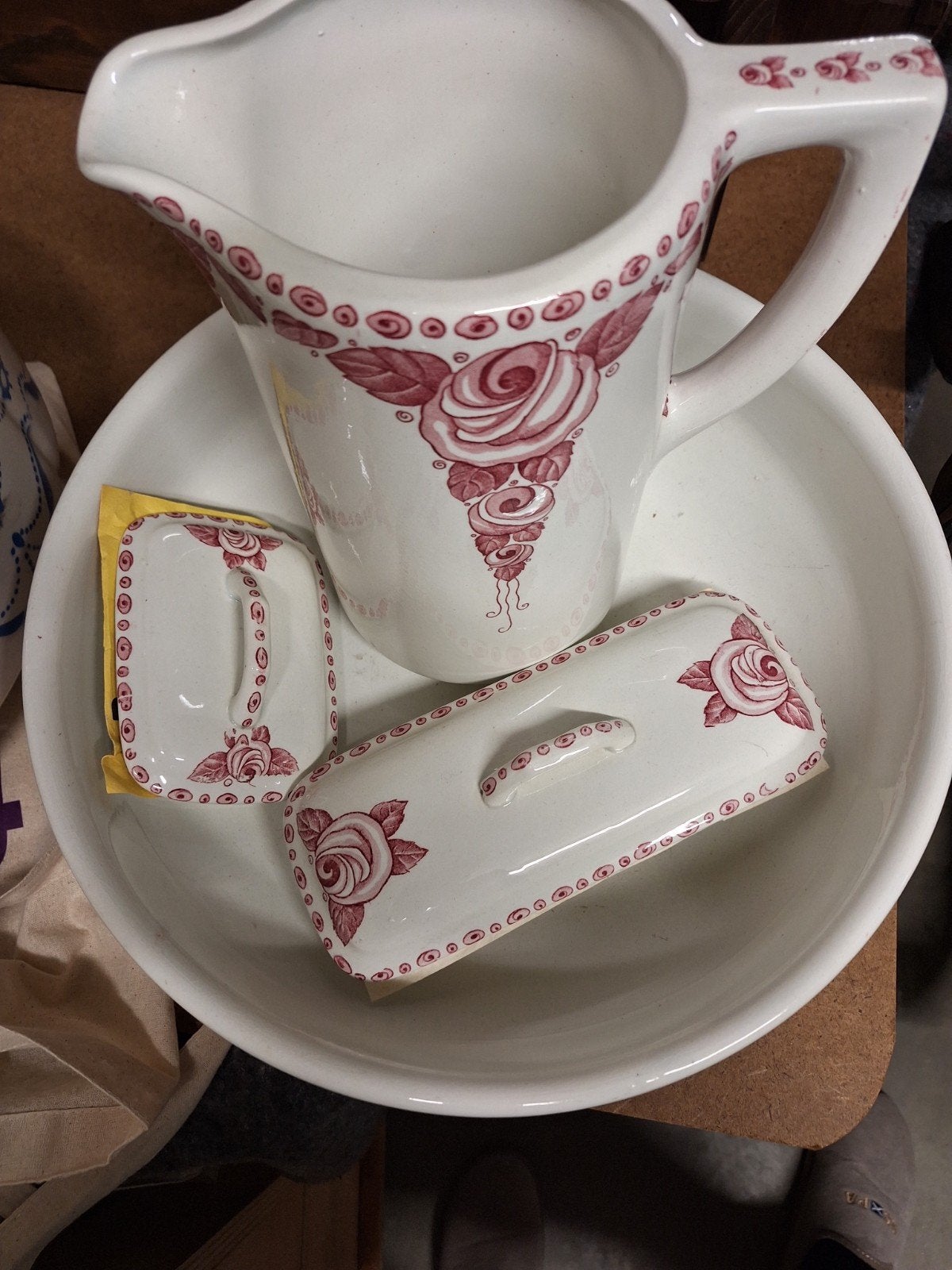 Porseleinen toiletset van  Bosch Frères La Louvière, Ophalen