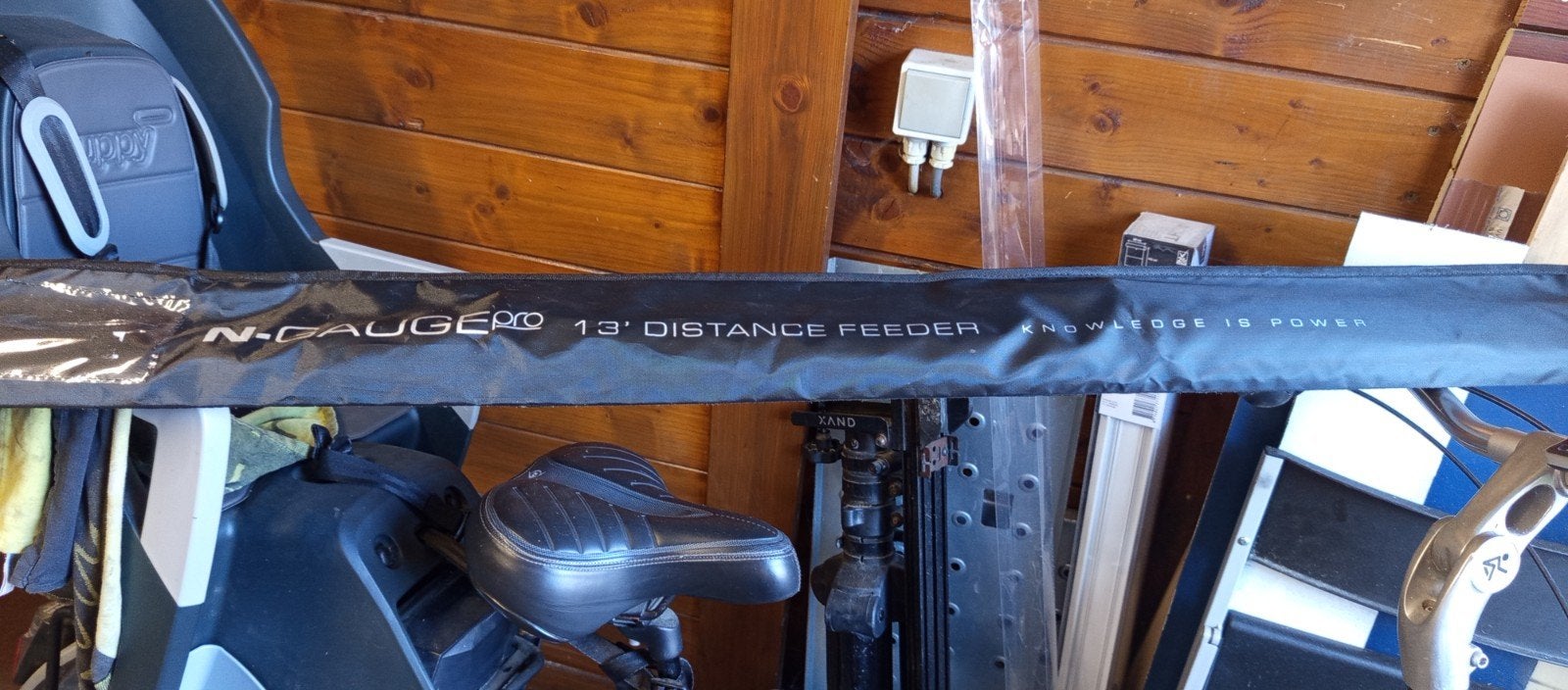 Feederhengel guru ngauche pro, Ophalen