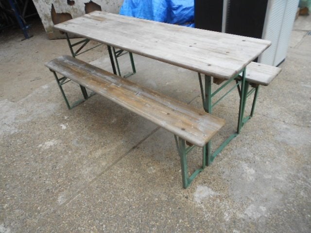 tuintafel met 2 bankjes inklapbaar, Ophalen, Gebruikt