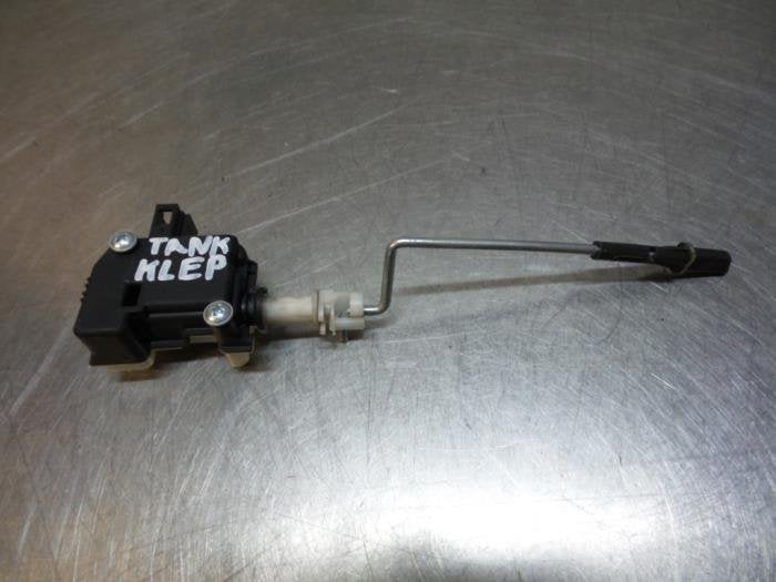 Moteur de verrouillage clapet réservoir d'un Volkswagen Gol, Volkswagen, -, Utilisé, -
