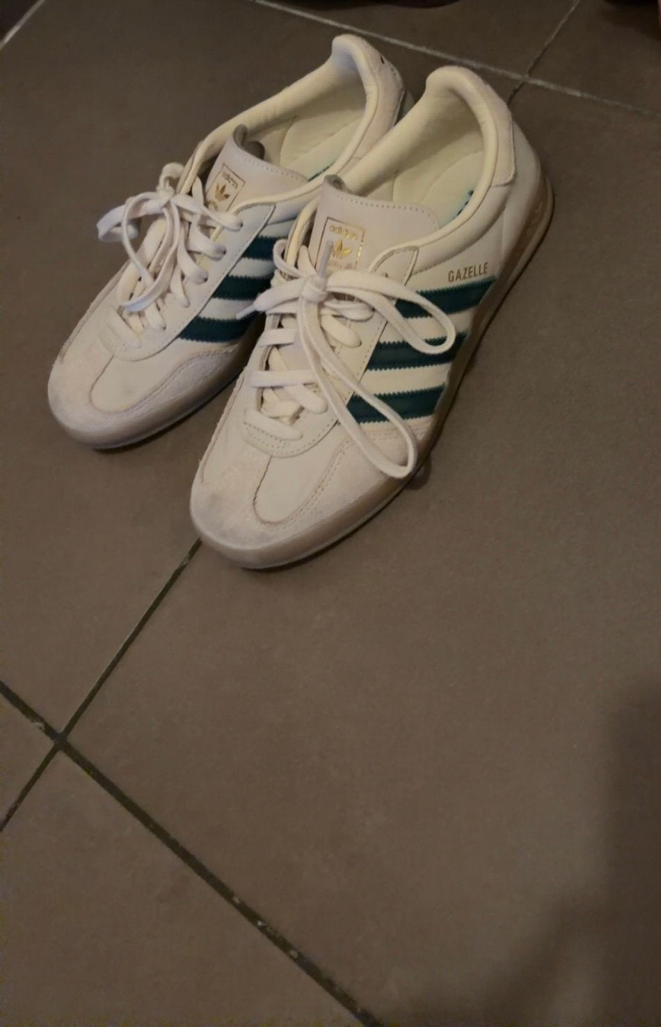 Adidas Gazelle, Sport en Fitness, Tennis, Ophalen of Verzenden, Zo goed als nieuw, Adidas