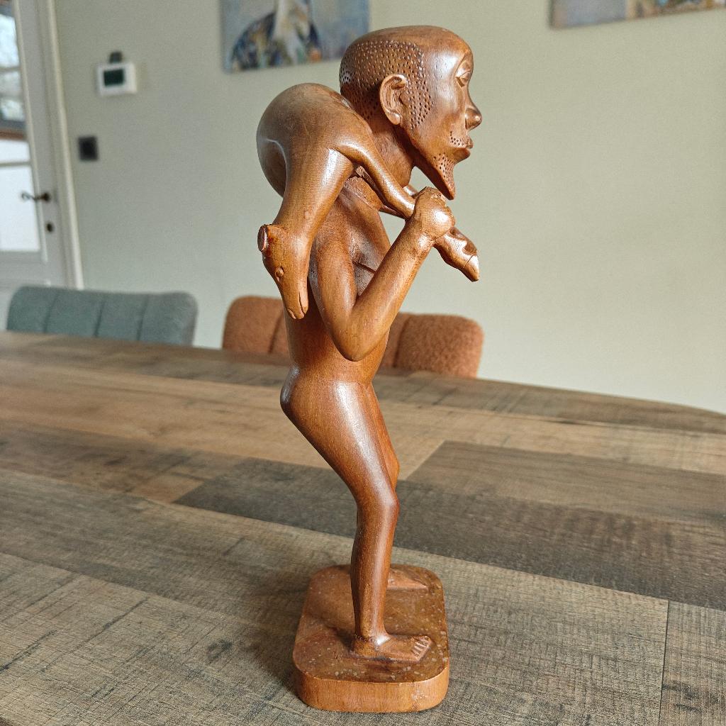 Statue africaine en bois sculptée à la main 28 cm, Antiquités & Art, Bois, Brun, Fait main, Homme