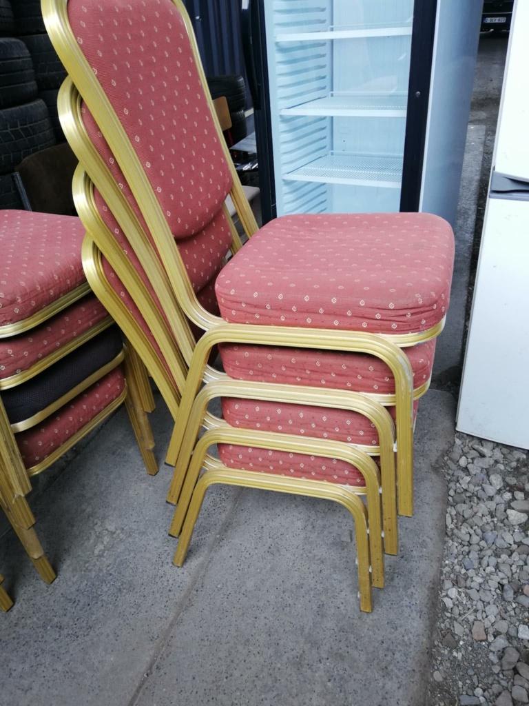Matériel Horeca :évier, table inox, etc,,,,,, Enlèvement