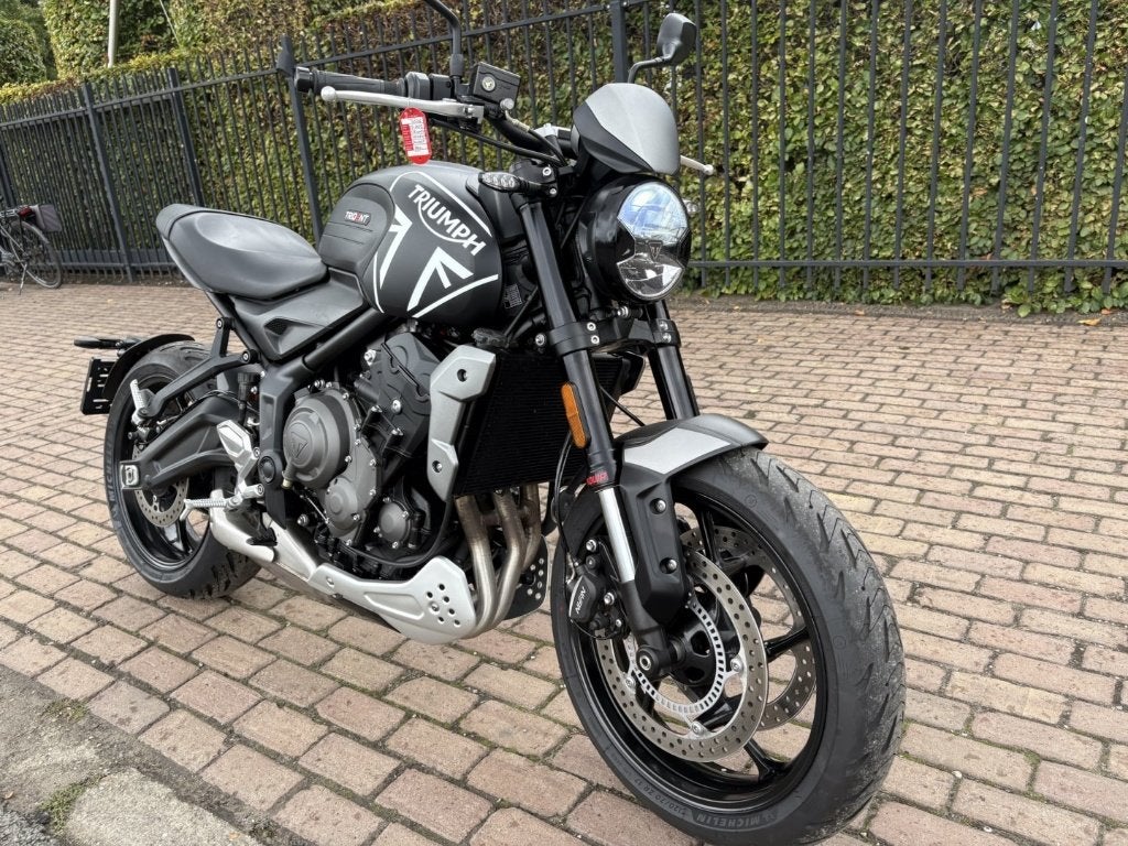 Triumph Trident 660, Motorrijbewijs A, 3 cilinders, ABS, Meer dan 35 kW