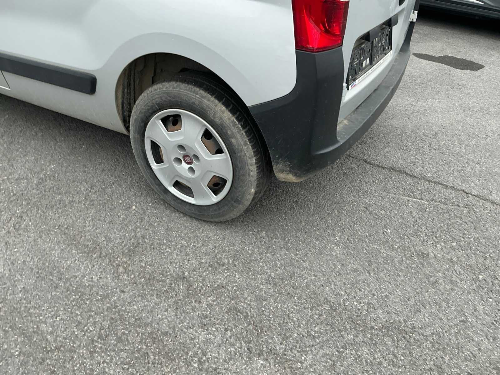 Fiat Fiorino Lichte vrachtwagen, Gebruikt, Euro 6, Bedrijf, Handgeschakeld