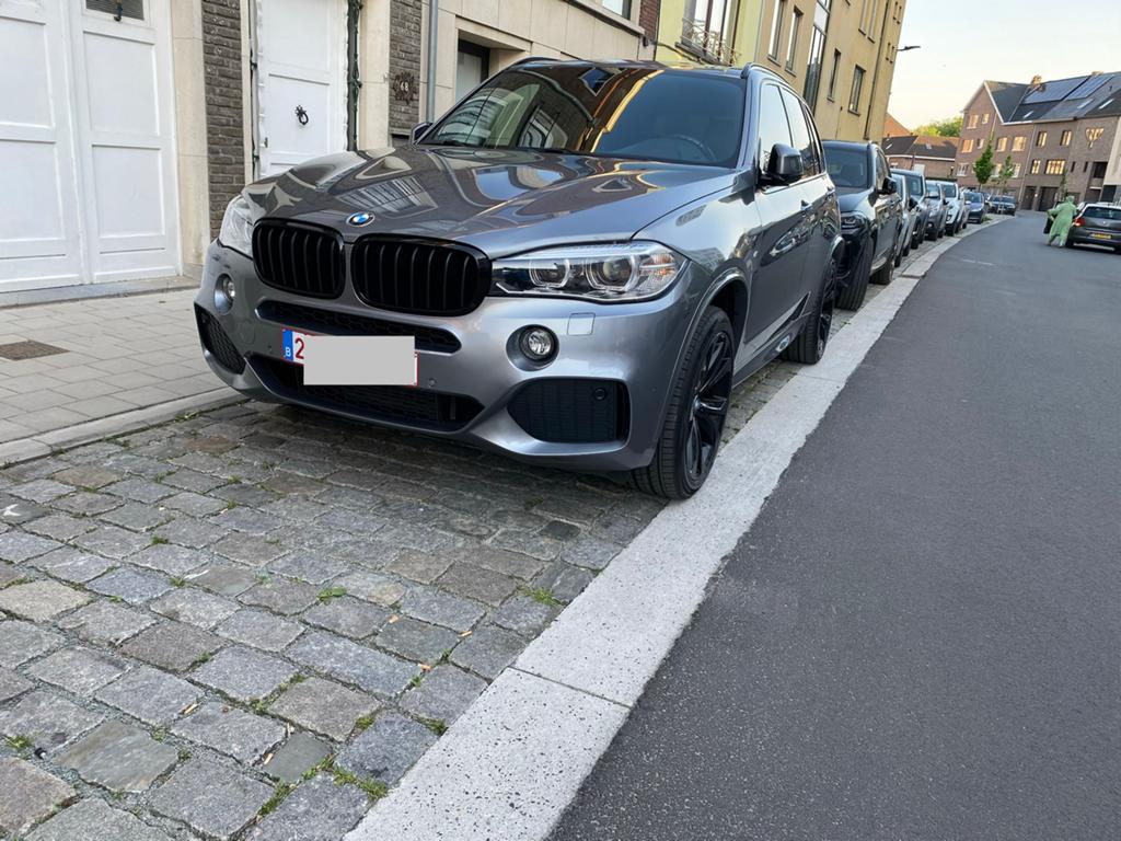 BMW 3.0 L Diesel 7 zitplaats, Autos, BMW, Cuir, Argent ou Gris, Achat, X5