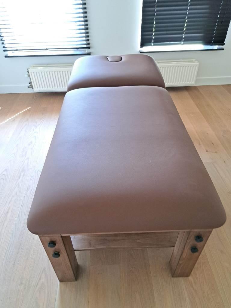 Table de massage en bois massif - NEUVE, Enlèvement, Neuf, Table de massage