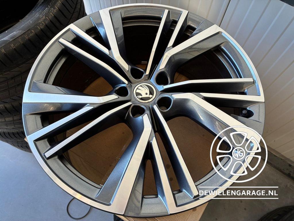20 inch Skoda Enyaq / Elroq NEPTUNE Velgen NIEUW DEMO Origin, Auto-onderdelen, Banden en Velgen, Gebruikt, Velg(en), -, -