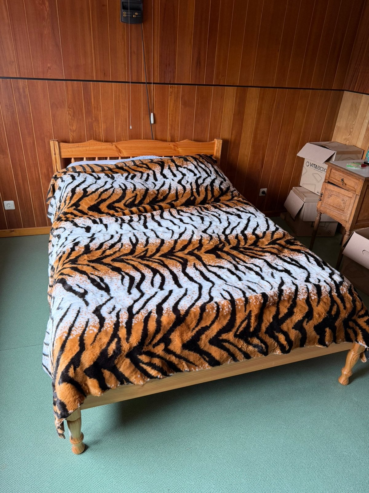 Bed 140 m, Ophalen, Gebruikt