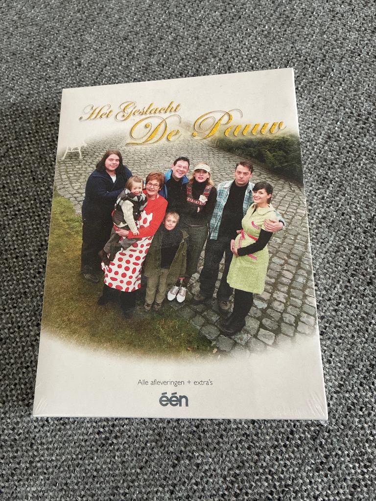 DVD Het Geslacht De Pauw, CD & DVD, Enlèvement ou Envoi, Coffret, Neuf, dans son emballage, Comédie