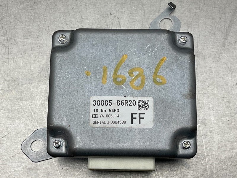 ORDINATEUR DIVERS C Suzuki Vitara (LY / MY) (01-2015/-), Utilisé, Suzuki