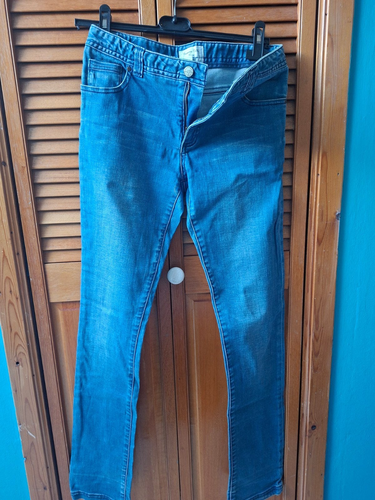 Massimo Dutti spijkerbroek, Verzenden