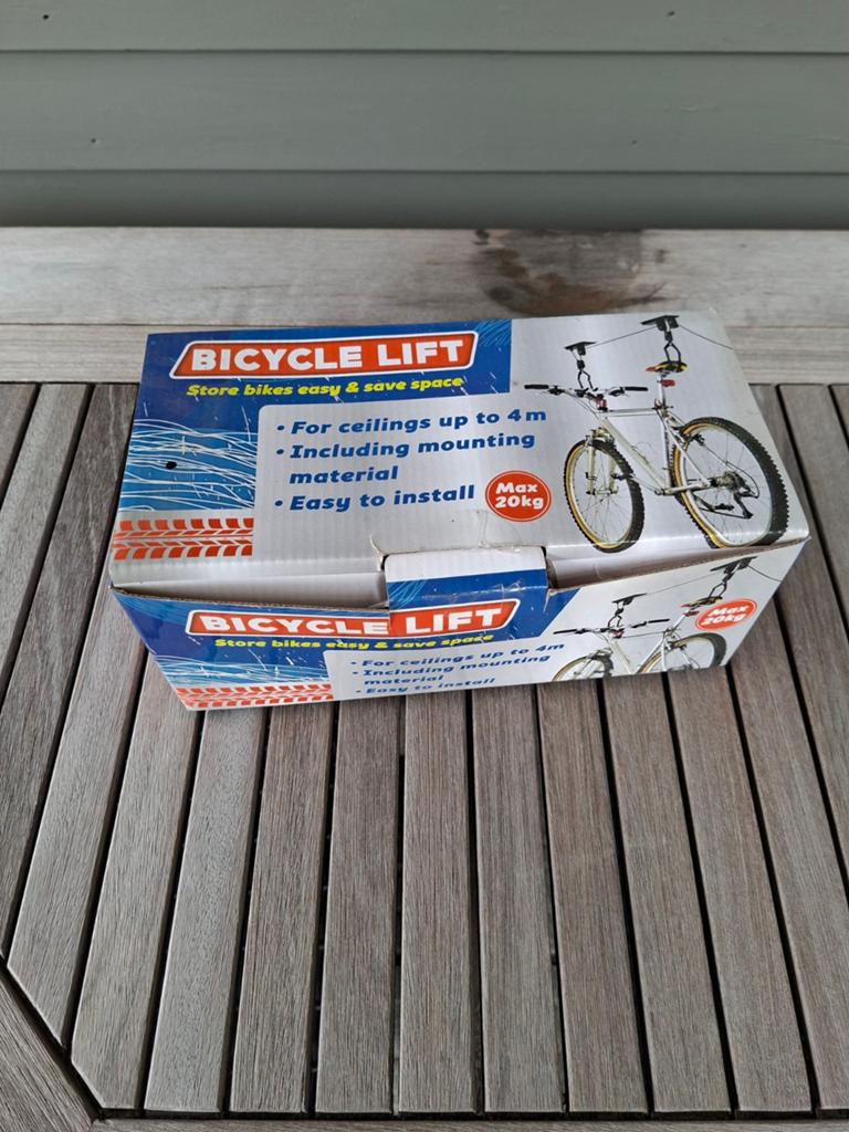 Fietslift geschikt voor fietsen tot 25 kg, Ophalen