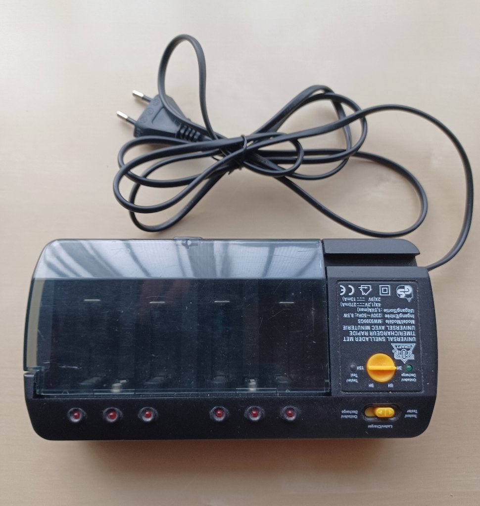 Batterijlader met timer, Ophalen of Verzenden, Gebruikt