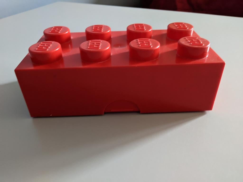 Lego rode lunchbox, brooddoos, opbergbox, Kinderen en Baby's, Speelgoed | Duplo en Lego, Ophalen of Verzenden, Lego