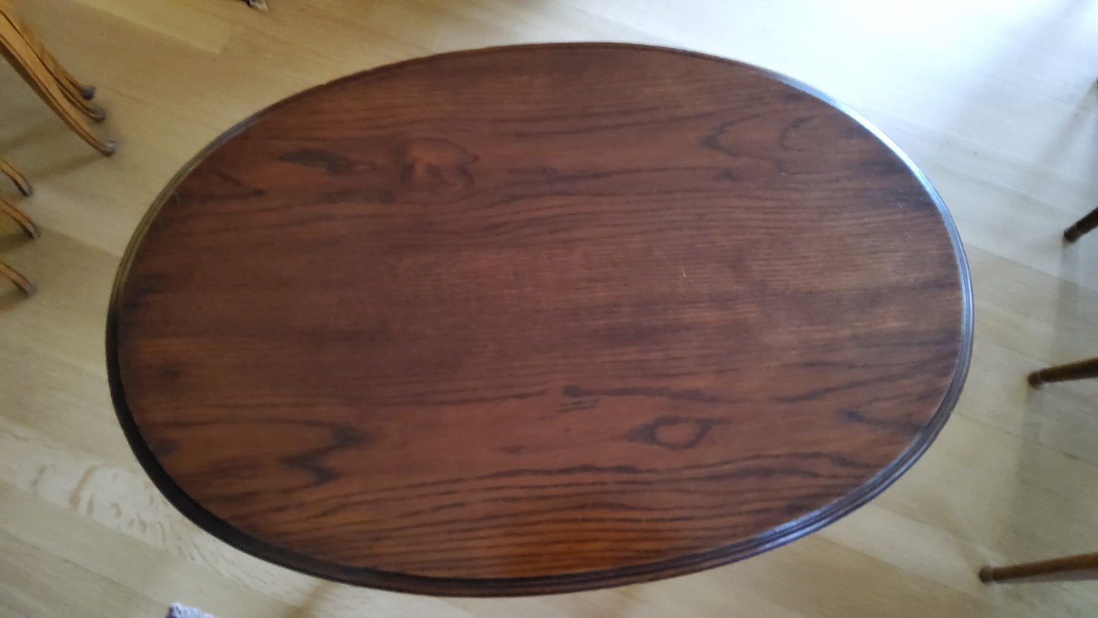 Table d'appoint - ovale, Maison & Meubles, Enlèvement, Ovale