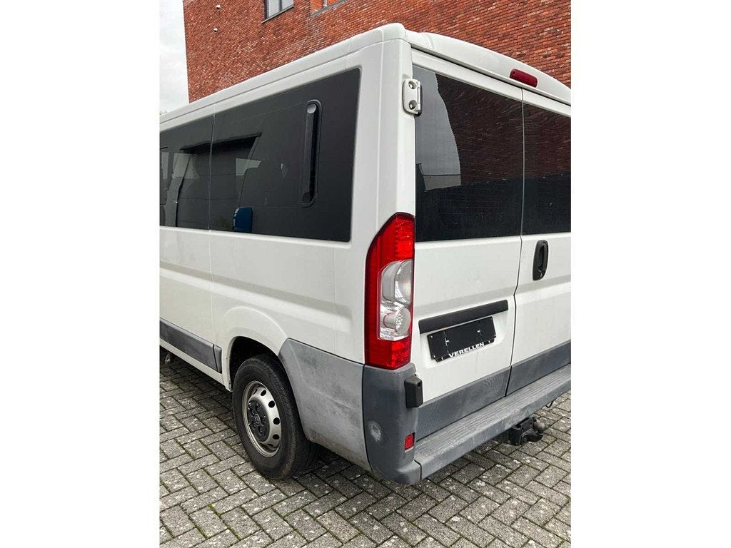 2010 Peugeot boxer minibus - 9 personen - trekhaak, Auto's, Gebruikt, Bedrijf, Overige carrosserie, Euro 4