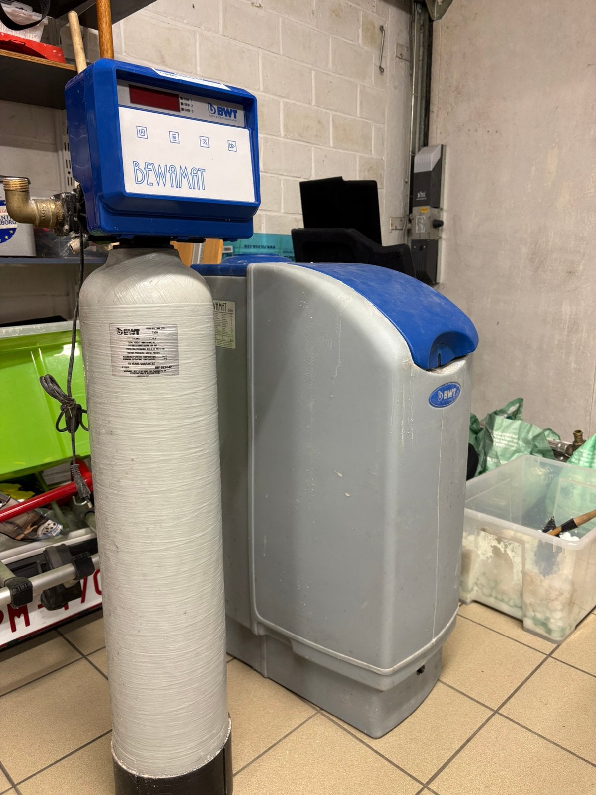 Adoucisseur d’eau BWT Bewamat, Enlèvement, Utilisé