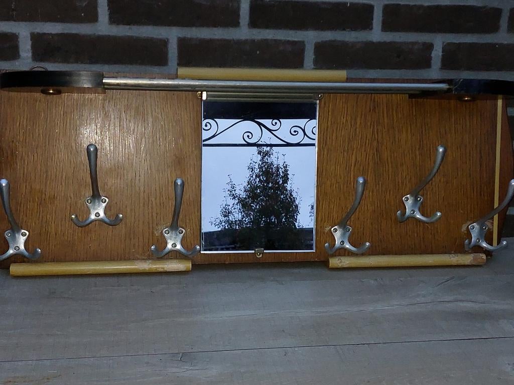 Oude wandkapstok, Ophalen, Wandkapstok
