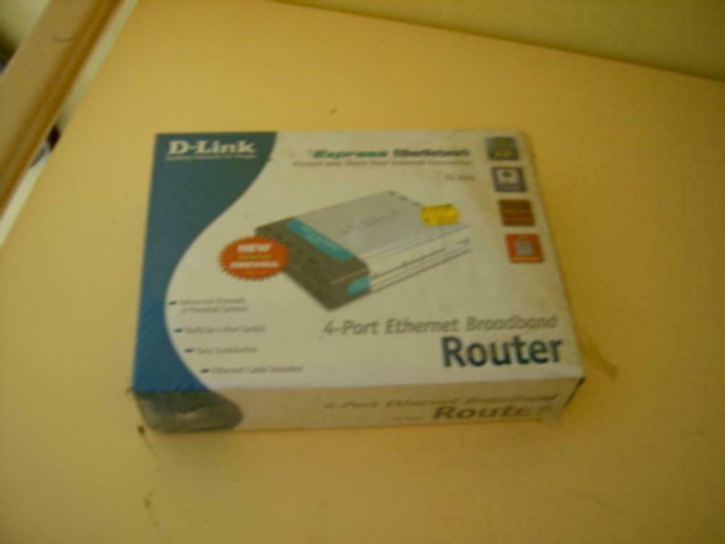 D-Link DI-604 4-port Ethernet Broadband Router Webbased, Informatique & Logiciels, Enlèvement ou Envoi, Utilisé