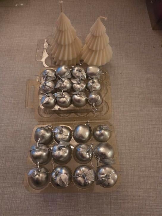 2 x 12 pommes en argent dans une boîte., Divers, Enlèvement ou Envoi, Comme neuf