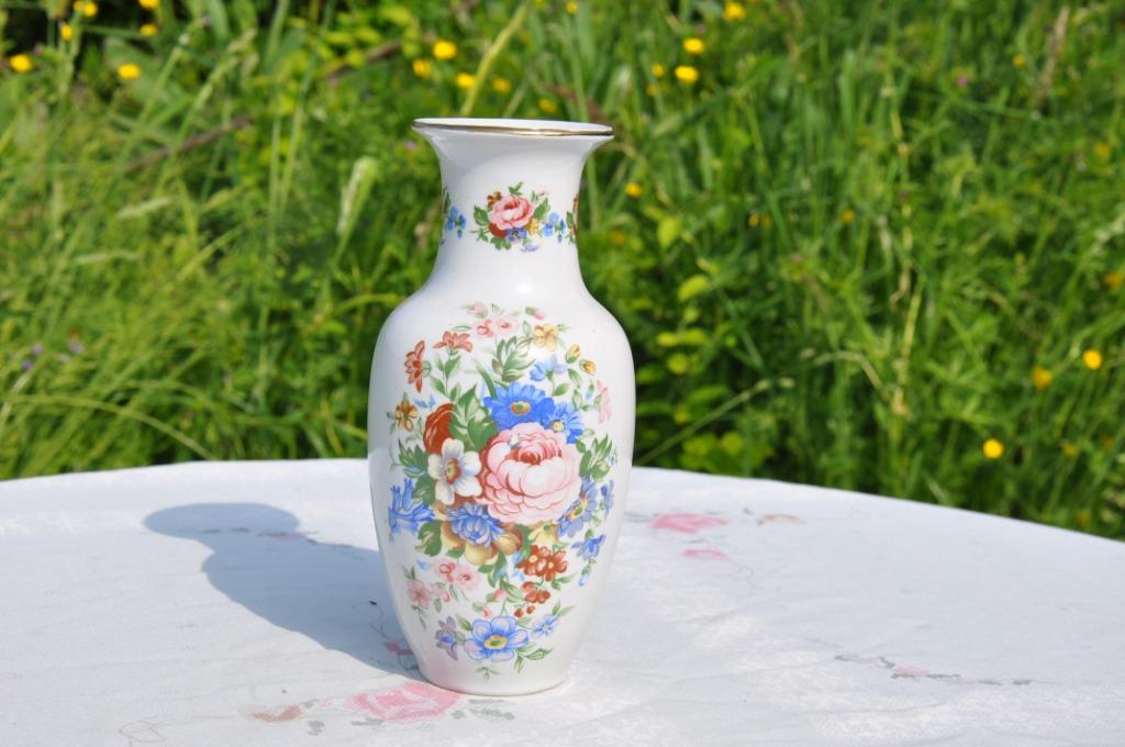 vase en porcelaine asiatique bouquet, Antiquités & Art, Enlèvement ou Envoi