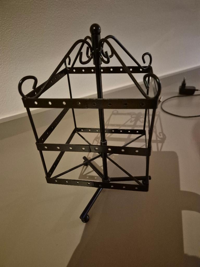 juwelenrek, Ophalen of Verzenden, Zo goed als nieuw, Zwart, Overige materialen