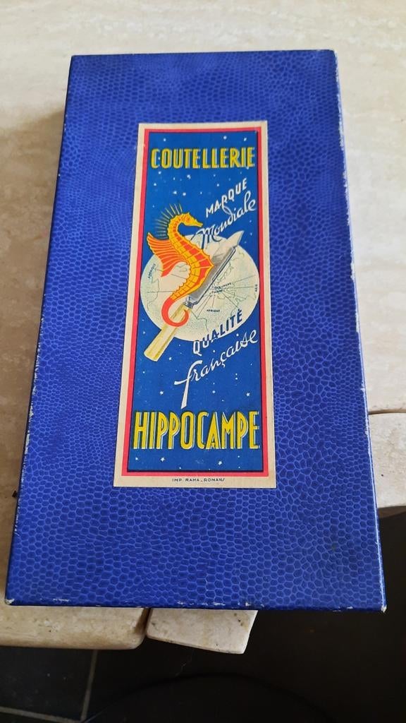 Antieke messen in originele doos , Coutellerie Hippocampe, Ophalen of Verzenden
